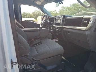 2024 Ford Super Duty F-250 XL Crew Cab Long Bed - miniatura 8