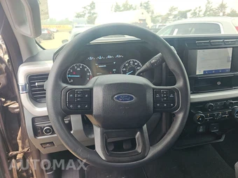 2024 Ford Super Duty F-250 XL Crew Cab Medium Bed - miniatura 10