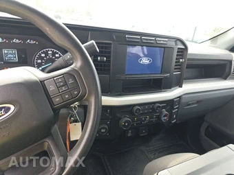 2024 Ford Super Duty F-250 XL Crew Cab Medium Bed - miniatura 11