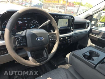 2024 Ford Super Duty F-250 XL Crew Cab Medium Bed - miniatura 11