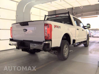 2024 Ford Super Duty F-250 XL Crew Cab Medium Bed - miniatura 4