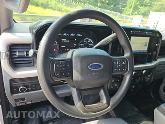 2024 Ford Super Duty F-250 XL Crew Cab Medium Bed - miniatura 16
