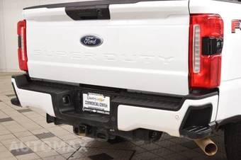 2024 Ford Super Duty F-250 XL Crew Cab Medium Bed - miniatura 13