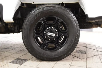 2024 Ford Super Duty F-250 XL Crew Cab Medium Bed - miniatura 18
