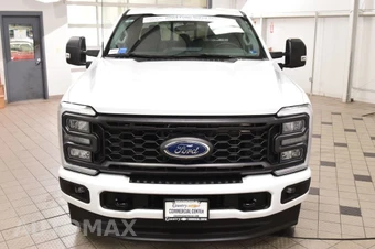 2024 Ford Super Duty F-250 XL Crew Cab Medium Bed - miniatura 2