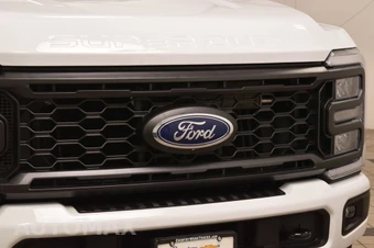2024 Ford Super Duty F-250 XL Crew Cab Medium Bed - miniatura 5