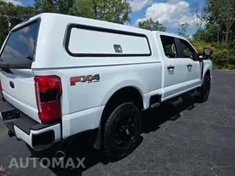 2024 Ford Super Duty F-250 XL Crew Cab Medium Bed - miniatura 3