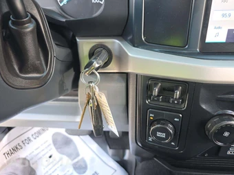 2024 Ford Super Duty F-250 XL Crew Cab Medium Bed - miniatura 8