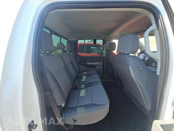 2024 Ford Super Duty F-250 XL Crew Cab Medium Bed - miniatura 16
