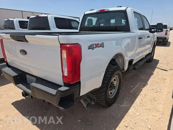 2024 Ford Super Duty F-250 XL Crew Cab Medium Bed - miniatura 3