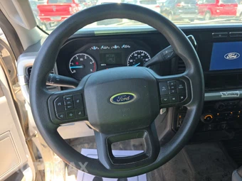 2024 Ford Super Duty F-250 XL Crew Cab Medium Bed - miniatura 10