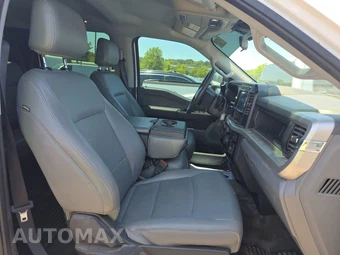 2024 Ford Super Duty F-250 XL Crew Cab Medium Bed - miniatura 8