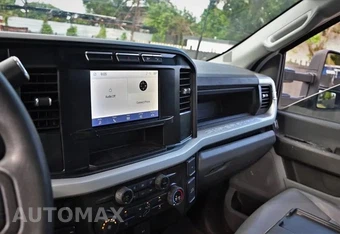 2024 Ford Super Duty F-250 XL Extended Cab Medium Bed w/Rear Doors - miniatura 13