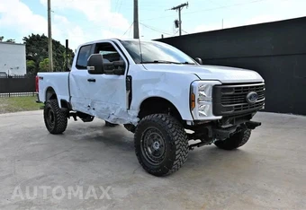 2024 Ford Super Duty F-250 XL Extended Cab Medium Bed w/Rear Doors - miniatura 2