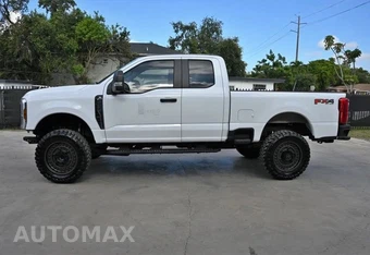 2024 Ford Super Duty F-250 XL Extended Cab Medium Bed w/Rear Doors - miniatura 6