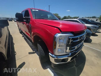 2024 Ford Super Duty F-250 XLT Crew Cab Long Bed - miniatura 3