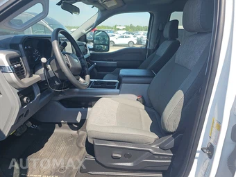 2024 Ford Super Duty F-250 XLT Crew Cab Medium Bed - miniatura 13