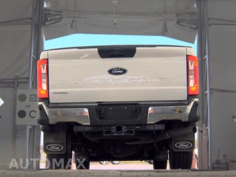 2024 Ford Super Duty F-250 XLT Crew Cab Medium Bed - miniatura 7