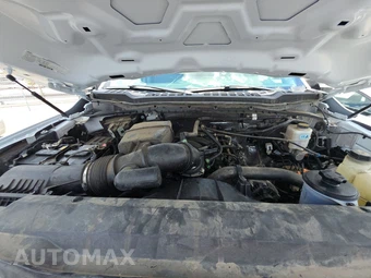 2024 Ford Super Duty F-250 XLT Crew Cab Medium Bed - miniatura 15