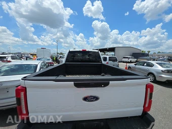2024 Ford Super Duty F-250 XLT Crew Cab Medium Bed - miniatura 16