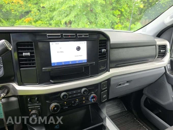 2024 Ford Super Duty F-250 XLT Crew Cab Medium Bed - miniatura 10