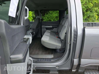 2024 Ford Super Duty F-250 XLT Crew Cab Medium Bed - miniatura 13