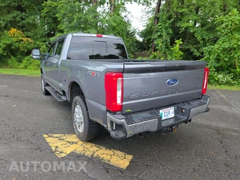2024 Ford Super Duty F-250 XLT Crew Cab Medium Bed - miniatura 2