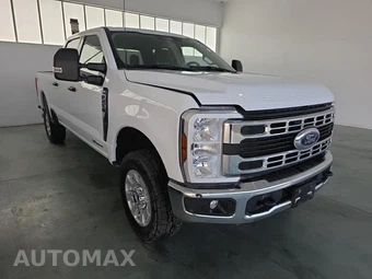 2024 Ford Super Duty F-250 XLT Crew Cab Medium Bed - miniatura 3