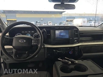 2024 Ford Super Duty F-250 XLT Crew Cab Medium Bed - miniatura 8
