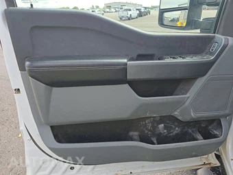 2024 Ford Super Duty F-250 XLT Crew Cab Medium Bed - miniatura 9