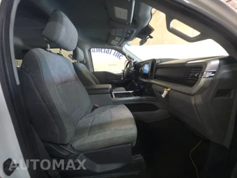 2024 Ford Super Duty F-250 XLT Crew Cab Medium Bed - miniatura 8