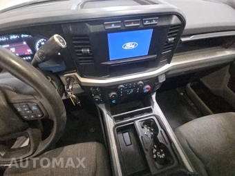 2024 Ford Super Duty F-250 XLT Crew Cab Medium Bed - miniatura 11