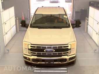 2024 Ford Super Duty F-250 XLT Crew Cab Medium Bed - miniatura 2