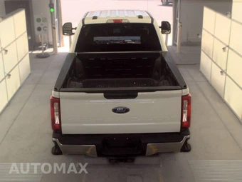 2024 Ford Super Duty F-250 XLT Crew Cab Medium Bed - miniatura 5