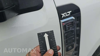 2024 Ford Super Duty F-250 XLT Crew Cab Medium Bed - miniatura 32