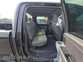 2024 Ford Super Duty F-250 XLT Crew Cab Medium Bed - miniatura 16