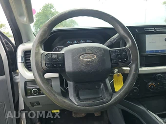 2024 Ford Super Duty F-250 XLT Crew Cab Medium Bed - miniatura 10
