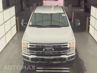 2024 Ford Super Duty F-250 XLT Crew Cab Medium Bed - miniatura 2