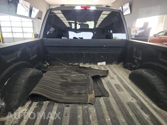2024 Ford Super Duty F-250 XLT Crew Cab Medium Bed - miniatura 16