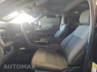 2024 Ford Super Duty F-250 XLT Crew Cab Medium Bed - miniatura 7