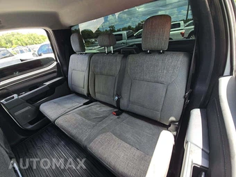 2024 Ford Super Duty F-250 XLT Crew Cab Medium Bed - miniatura 13