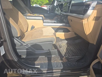 2024 Ford Super Duty F-250 XLT Crew Cab Medium Bed - miniatura 23