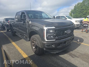 2024 Ford Super Duty F-250 XLT Crew Cab Medium Bed - miniatura 3