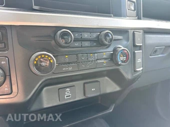 2024 Ford Super Duty F-250 XLT Crew Cab Medium Bed - miniatura 15