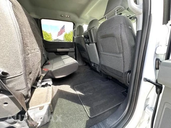 2024 Ford Super Duty F-250 XLT Crew Cab Medium Bed - miniatura 23