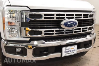 2024 Ford Super Duty F-350 Cab Chassis XL Crew Cab DRW - miniatura 7