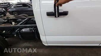 2024 Ford Super Duty F-350 Cab Chassis XL Crew Cab DRW - miniatura 28