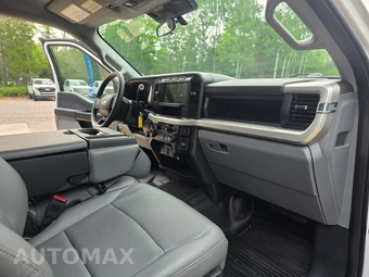 2024 Ford Super Duty F-350 Cab Chassis XL Crew Cab DRW - miniatura 25
