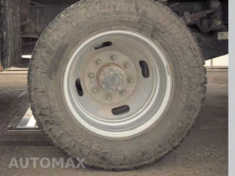 2024 Ford Super Duty F-350 Cab Chassis XL Crew Cab DRW - miniatura 12