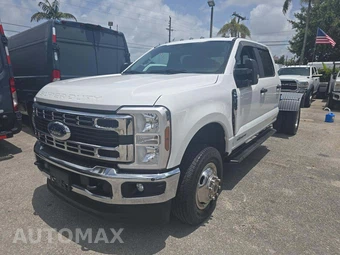 2024 Ford Super Duty F-350 Cab Chassis XL Crew Cab DRW